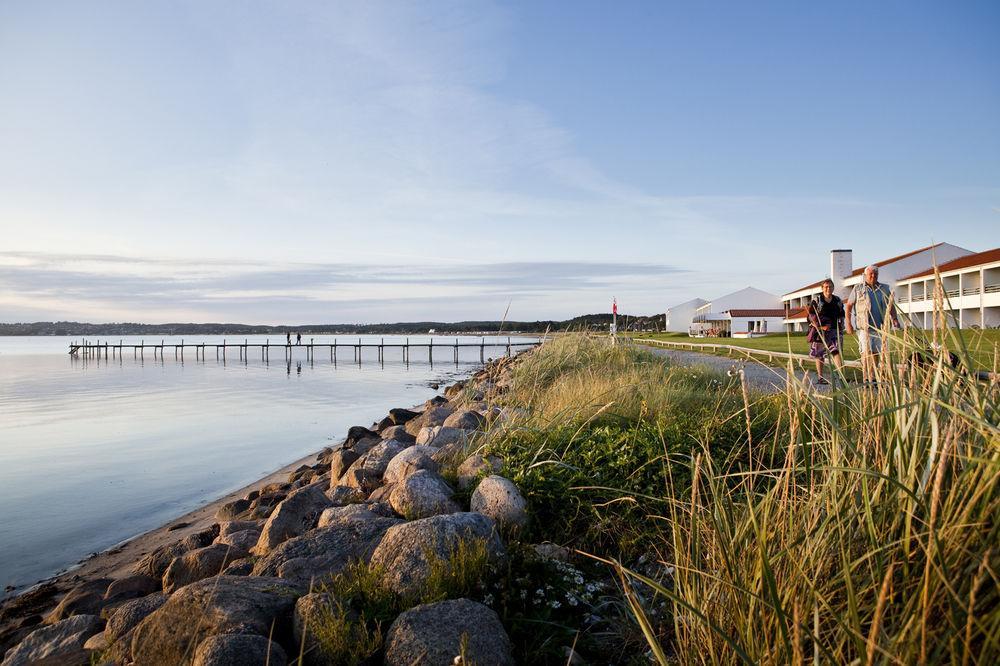 Langhoff & Juul Boutique Hotel Og Restaurant Ebeltoft Exterior photo